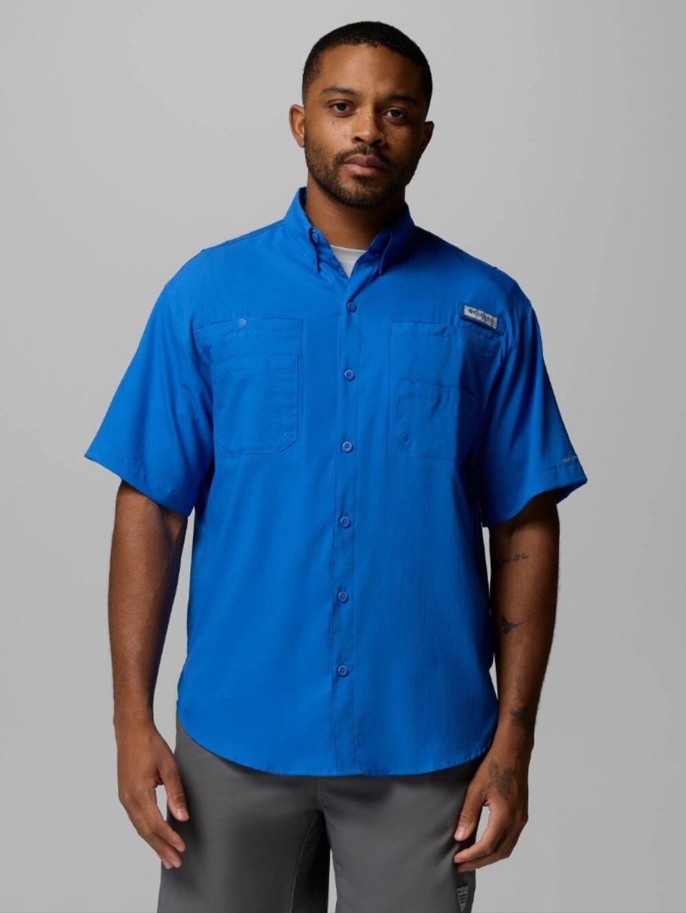 Columbia PFG Men’s Short Sleeve Button-Down Shirt - Blue Fishing Cabincore